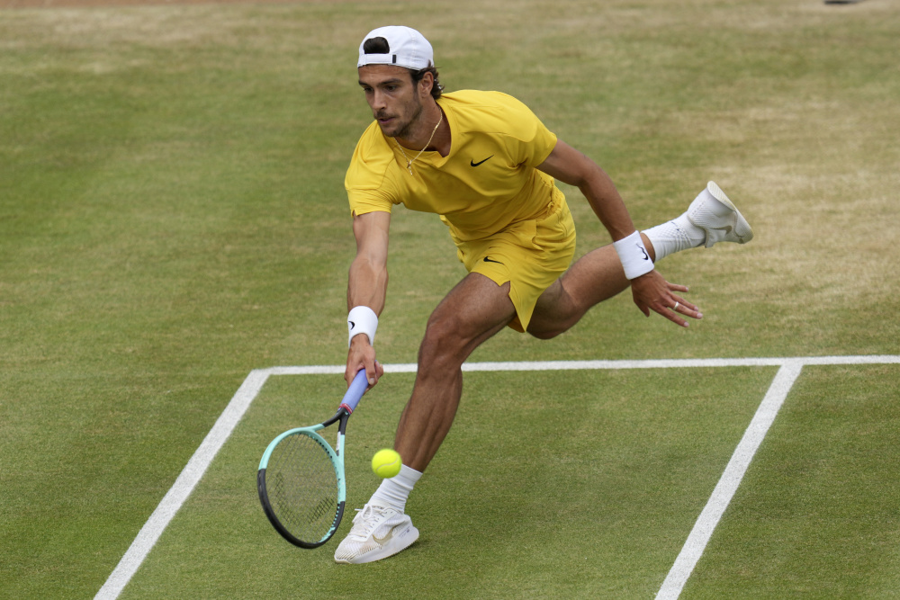 军的那个人 军的那个人