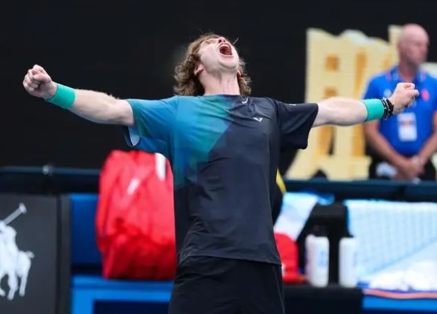 为山东泰山 为山东泰山