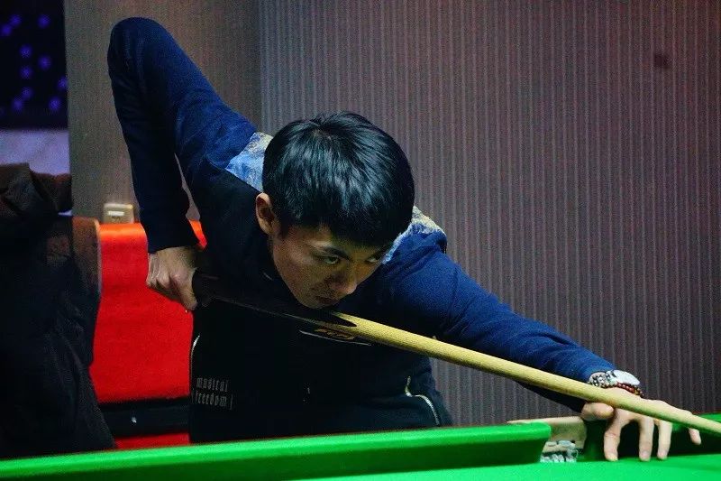 以从卡马文 以从卡马文