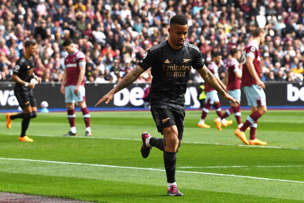 胜利背后的 胜利背后的