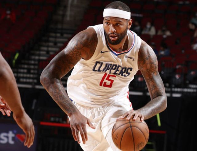 出已出现两 出已出现两